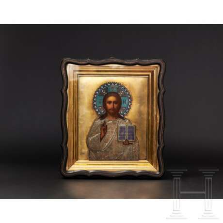 Prunkvolle Ikone "Christus Pantokrator" mit silbernem und teils emailliertem Oklad, Russland, Moskau, datiert 1895 - фото 11