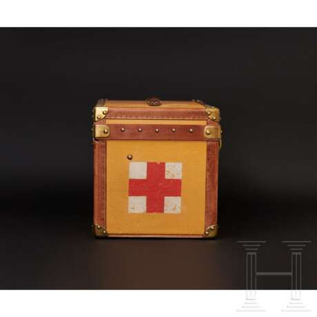 Sehr seltener Louis Vuitton Koffer für das Französische Rote Kreuz, um 1914 - Foto 11