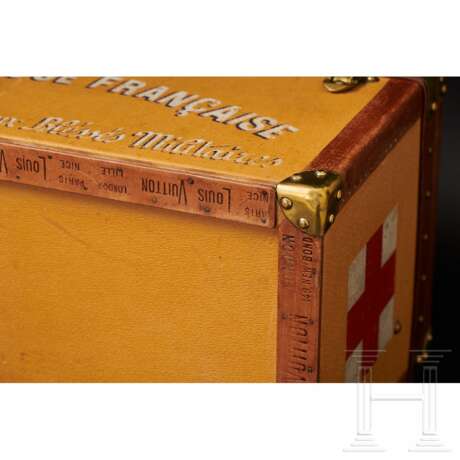 Sehr seltener Louis Vuitton Koffer für das Französische Rote Kreuz, um 1914 - photo 15