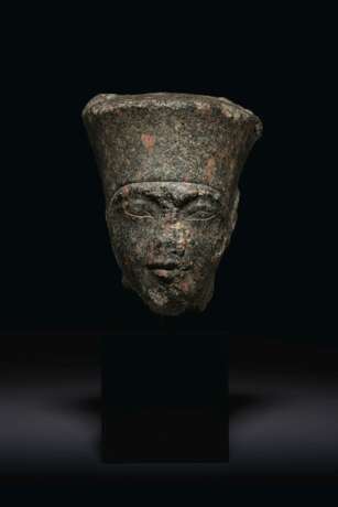 AN EGYPTIAN GRANODIORITE HEAD OF AMUN - photo 1