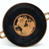 AN ATTIC RED-FIGURED KYLIX - фото 1