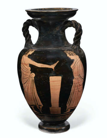 A CAMPANIAN RED-FIGURED AMPHORA - фото 1