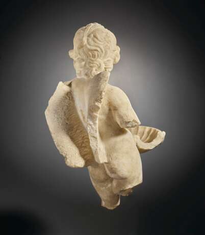A ROMAN MARBLE EROS WITH A SHELL - фото 4