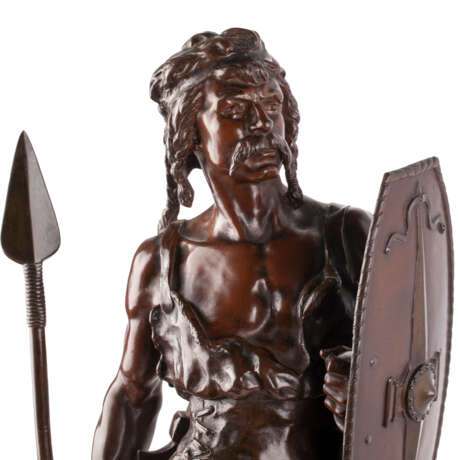 Skulpture „Bronzeskulptur Gallischer Krieger Levi“, Charles Octave Levy (1820 - 1899), Emaille, Gemischte Technik, 398, 1899 - Foto 5