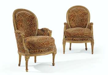 A PAIR OF LATE LOUIS XV GILTWOOD BERGERES