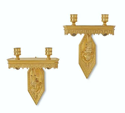 Remond, Francois. A PAIR OF DIRECTOIRE ORMOLU TWIN-BRANCH WALL-LIGHTS - фото 1