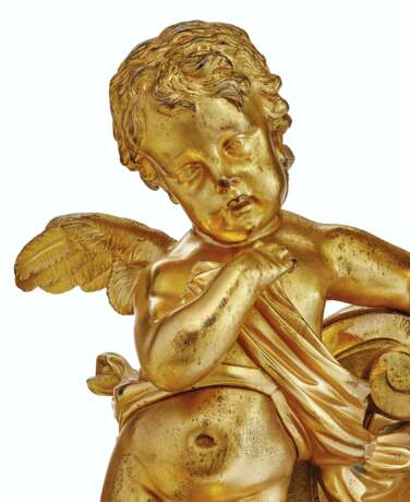 A PAIR OF FRENCH ORMOLU FIGURAL CHENETS - photo 2