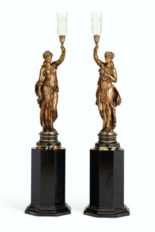 A PAIR OF FRENCH PATINATED-BRONZE FIGURAL TORCHERES, ON PEDESTALS - фото 1