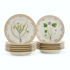 TWELVE ROYAL COPENHAGEN PORCELAIN ‘FLORA DANICA’ LUNCHEON PLATES