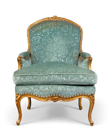 A LOUIS XV GILTWOOD LARGE BERGERE - photo 1