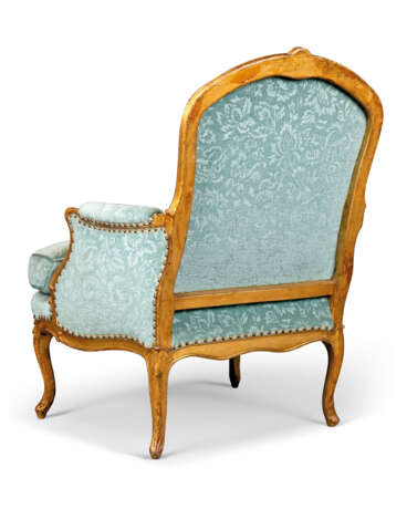 A LOUIS XV GILTWOOD LARGE BERGERE - фото 3