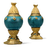 A PAIR OF FRENCH ORMOLU-MOUNTED TURQUOISE-GLAZED PORCELAIN POT-POURRI VASES AND COVERS - photo 2