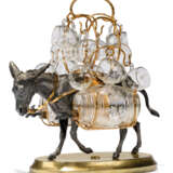 A SOUTH EUROPEAN GILT AND SILVERED-METAL AND ENAMELLED AND ETCHED-GLASS CAVE A LIQUEUR - photo 1
