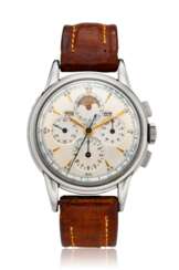 UNIVERSAL GENEVE, TRI-COMPAX, REF. 22283