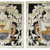 A PAIR OF ITALIAN INLAID MARBLE PANELS MOUNTED AS LOW TABLES - Foto 2