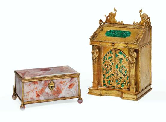TWO GILT-METAL AND HARDSTONE TABLE BOXES - photo 1