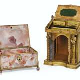 TWO GILT-METAL AND HARDSTONE TABLE BOXES - photo 2