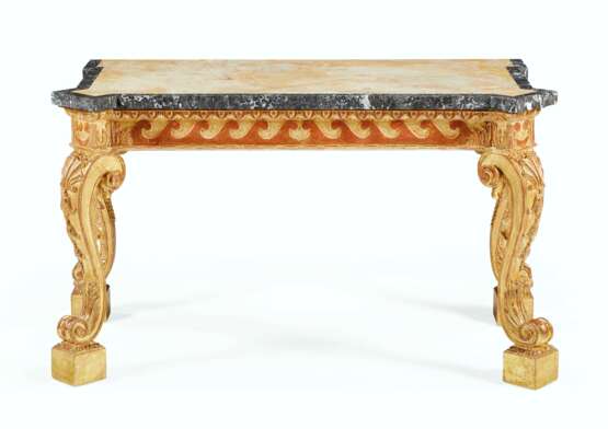 A PAIR OF ENGLISH GILTWOOD SIDE TABLES - photo 3