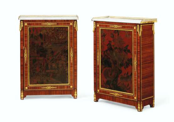 Lacroix, R.. A PAIR OF LOUIS XVI ORMOLU-MOUNTED RED AND POLYCRHOME-JAPANNED AND CHINESE LACQUER, BOIS SATINE AND AMARANTH MEUBLES D'APPUI - фото 1