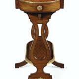 A FRENCH ORMOLU-MOUNTED AMARANTH, TULIPWOOD, AND BOIS SATINE PARQUETRY TRICOTEUSE - photo 3