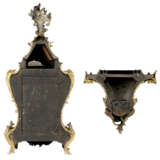 A LOUIS XV ORMOLU-MOUNTED, STAINED-HORN, MOTHER-OF-PEARL AND BRASS CONTRE-PARTIE 'BOULLE' STRIKING BRACKET CLOCK - photo 3