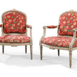 A PAIR OF LATE LOUIS XV GREY AND WHITE-PAINTED FAUTEUILS - фото 1