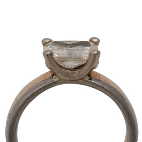 PFANDAUKTION - Ring mit Diamant ca. 2,0 ct, Gelbgold/WG 18 K. 11,g. 1 R - фото 5