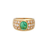 Ring mit schönem Smaragdcabochon, ca. 1,4 ct, oval, - Foto 2