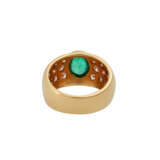 Ring mit schönem Smaragdcabochon, ca. 1,4 ct, oval, - photo 4