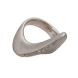 EHINGER-SCHWARZ Ring mit Diamanten, zusammen ca. 0,08 ct, - Foto 1