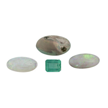 Konvolut 3 Opale + 1 Smaragd - фото 1