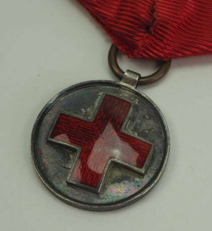 Russland: Rot-Kreuz-Medaille zur Erinnerung an den Russisch-Japanischen Krieg 1904-1905. Silber - Foto 2