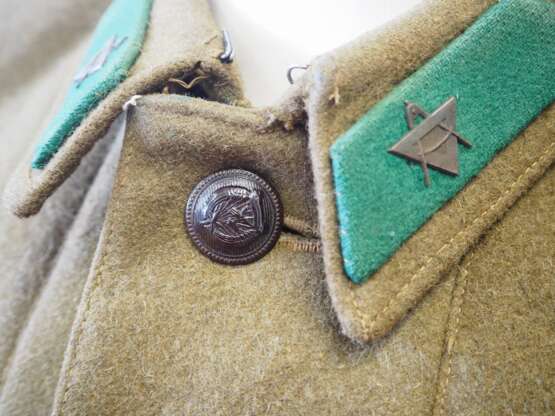 Ungarn: Uniformjacke eines Landvermessers (1949-1956). Dunkelgrünes Tuch - photo 2