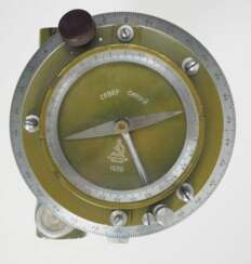 Sowjetunion: Artillerie Kompass. Artillerie Kompass mit olivgrüner Originallackierung