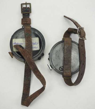 Sowjetunion: Kompass - 2 Exemplare. Je mit Armband. Zustand: II - photo 2