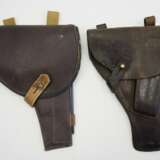 Sowjetunion: Pistolentasche - 2 Exemplare. Je Leder bzw. Kunstleder - фото 1