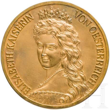 Kaiserin Elisabeth von Österreich - vergoldete Portraitplakette nach dem Portrait von F. X. Winterhalter - Foto 1