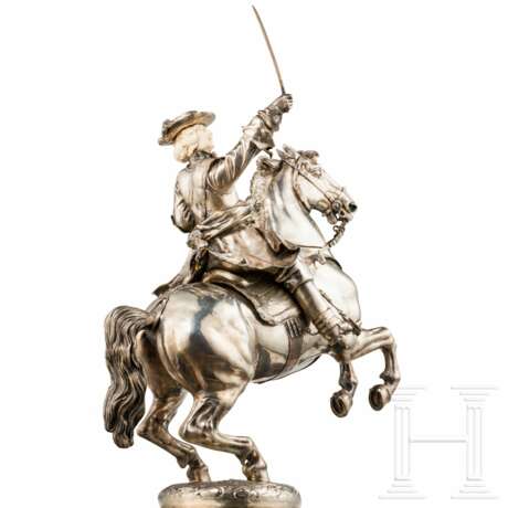 Monumentale silberne Reiterfigur zu Ehren des Großen Kurfürsten Friedrich Wilhelm (1620 - 1688), deutsch, um 1900 - Foto 6