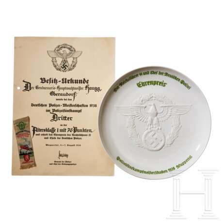 Allach-Ehrenpreisteller, Polizei-Schiführer-Abzeichen und weitere Auszeichnungen eines Gendarmerie-Offiziers - фото 15