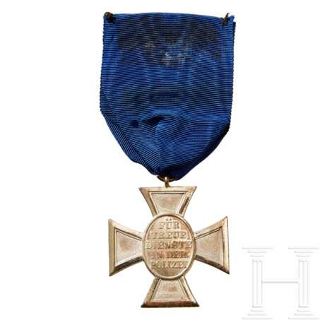 Allach-Ehrenpreisteller, Polizei-Schiführer-Abzeichen und weitere Auszeichnungen eines Gendarmerie-Offiziers - фото 17