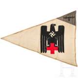 Wimpel "Fallingbostel 1" der weiblichen Abteilung des Deutschen Roten Kreuzes (DRK) - photo 2