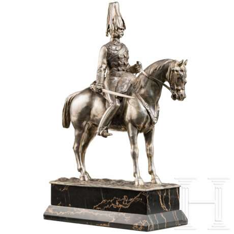 Silberstatuette eines hohen Kavallerieoffiziers, deutsch, 19. Jahrhundert - Foto 4