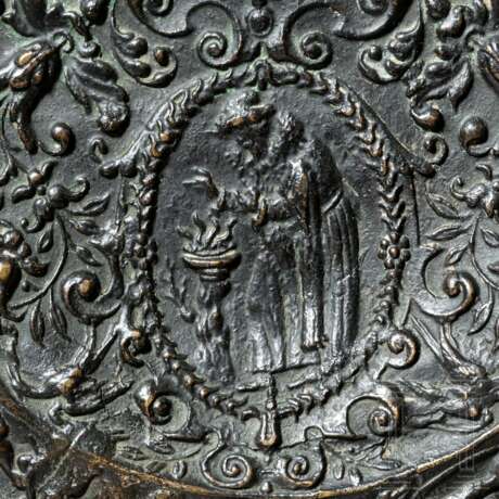 Ziertablett aus Bronzeguss, Frankreich, um 1600 oder später - Foto 5