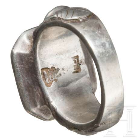 Drei silberne Ringe, 14. – 18. Jahrhundert - Foto 7