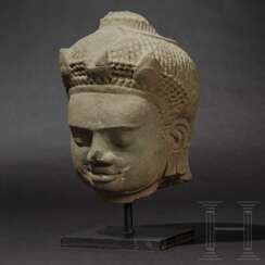 Überlebensgroßer Kopf eines Dvarapala, Mon-Dvaravati (Thailand), 8./9. Jahrhundert