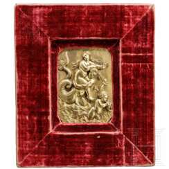 Feines feuervergoldetes Bronzerelief mit Triton, Flandern, um 1600