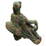Miniaturbronze "Merkur auf Adler gelagert", römisch, 2. - 3. Jahrhundert - photo 2