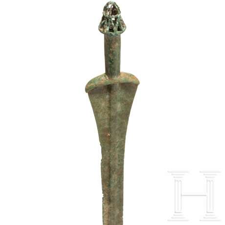 Bronzenes Kurzschwert, Luristan, Ende 2. Jahrtausend vor Christus - фото 3