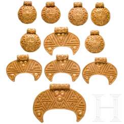 Goldene Halskette aus elf Anhängern, wikingisch, Skandinavien, 10. – 11. Jahrhundert