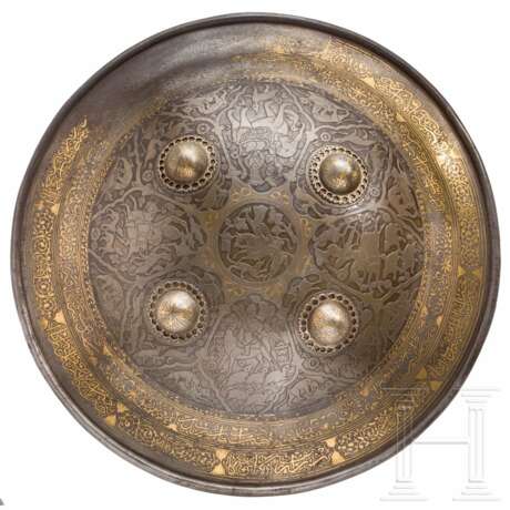 Eisengeschnittene Rüstungsgarnitur, Persien, datiert 1797 - фото 4